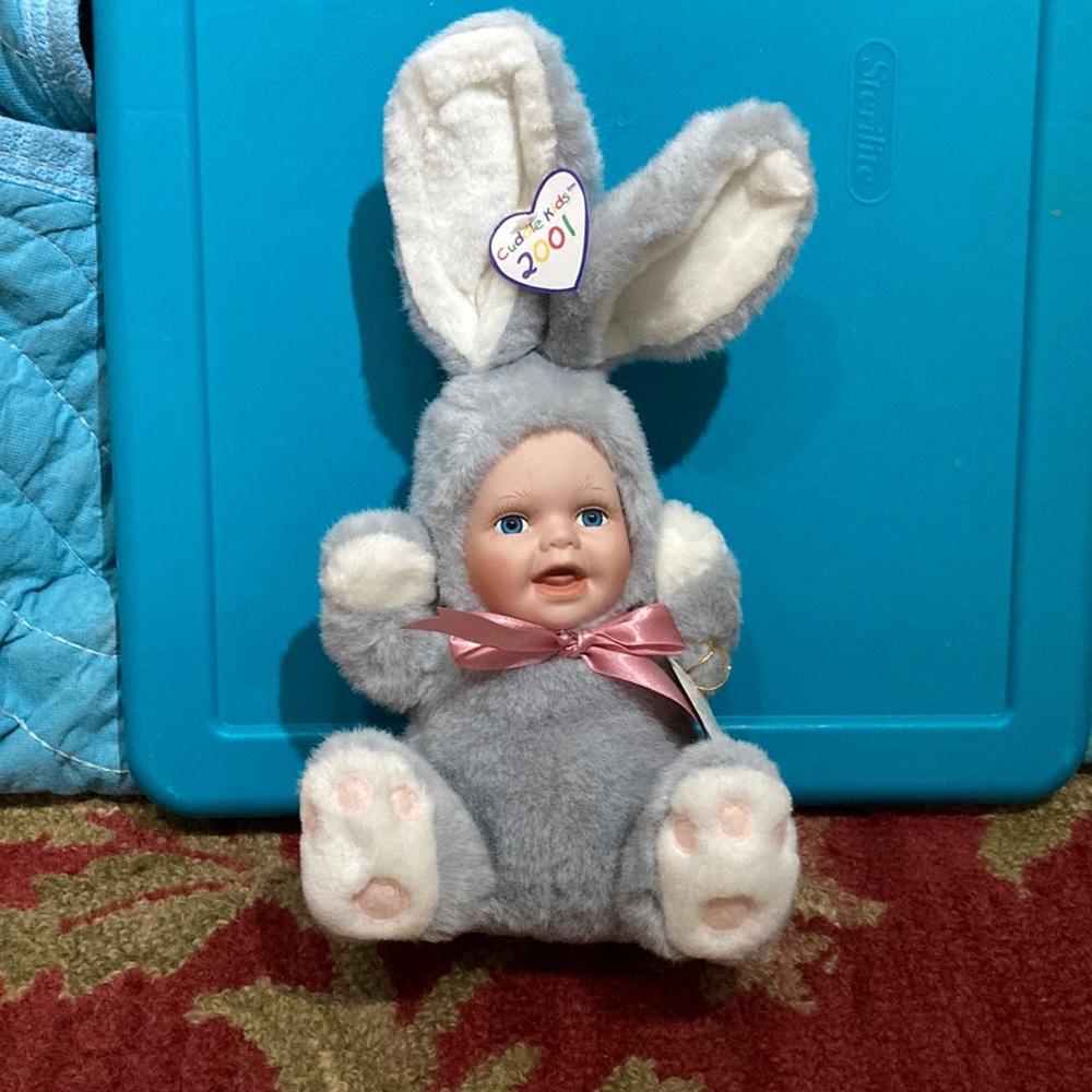 Geppeddo porcelain face bunny rabbit doll